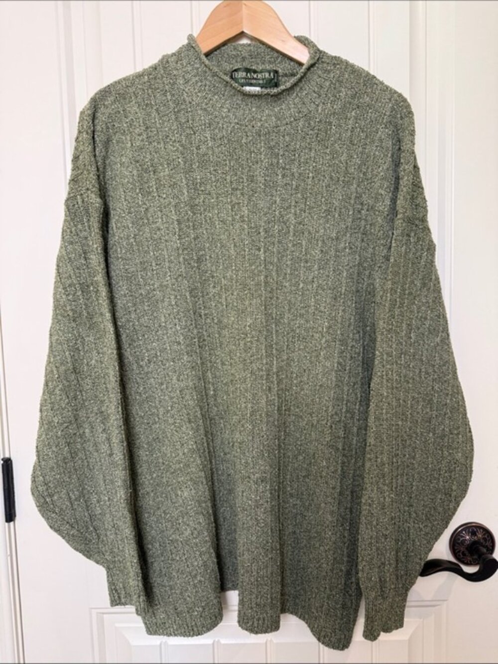 Terra Nostra Les Essentiels 100% Silk Rib Knit Sweater Men' XL Olive Made Canada